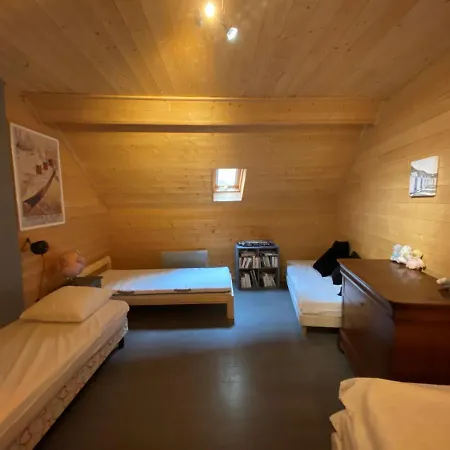 Grand 2 A 8 Personnes *