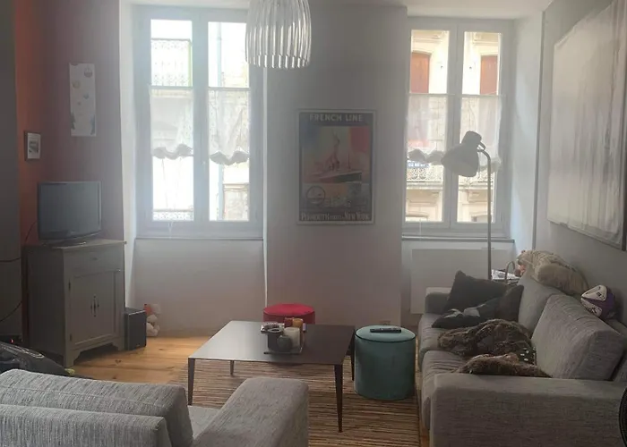 Grand 2 A 8 Personnes